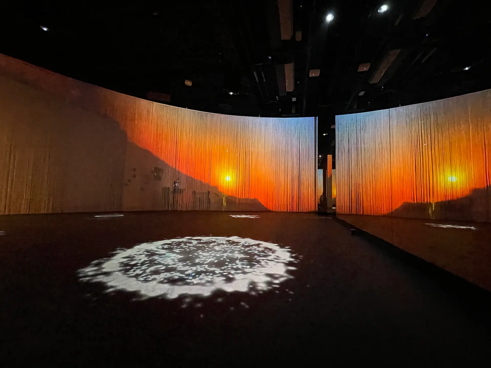 Jordan Pavilion, immersive projection room